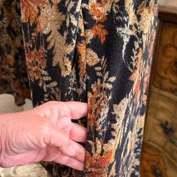 Maurices Autumn Floral Open-Front Cardigan - Black and Orange - Picture 4 of 12